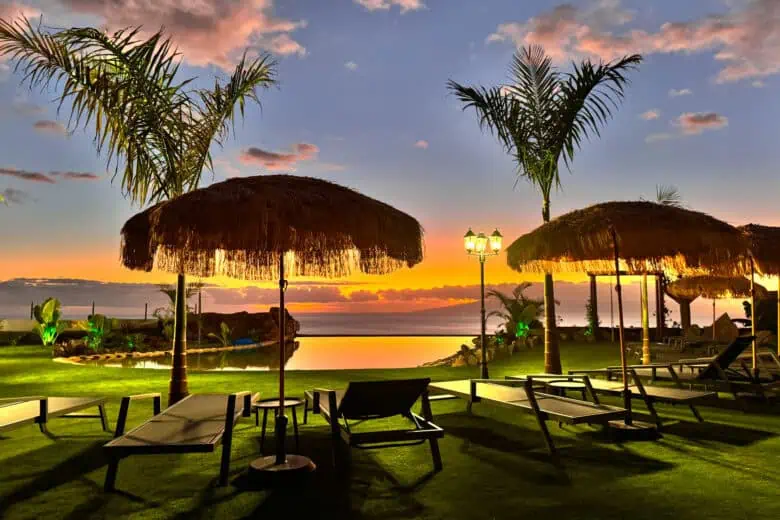 Alaya Tenerife Piscina tipo Playa Climatizada y Vistas al Océano